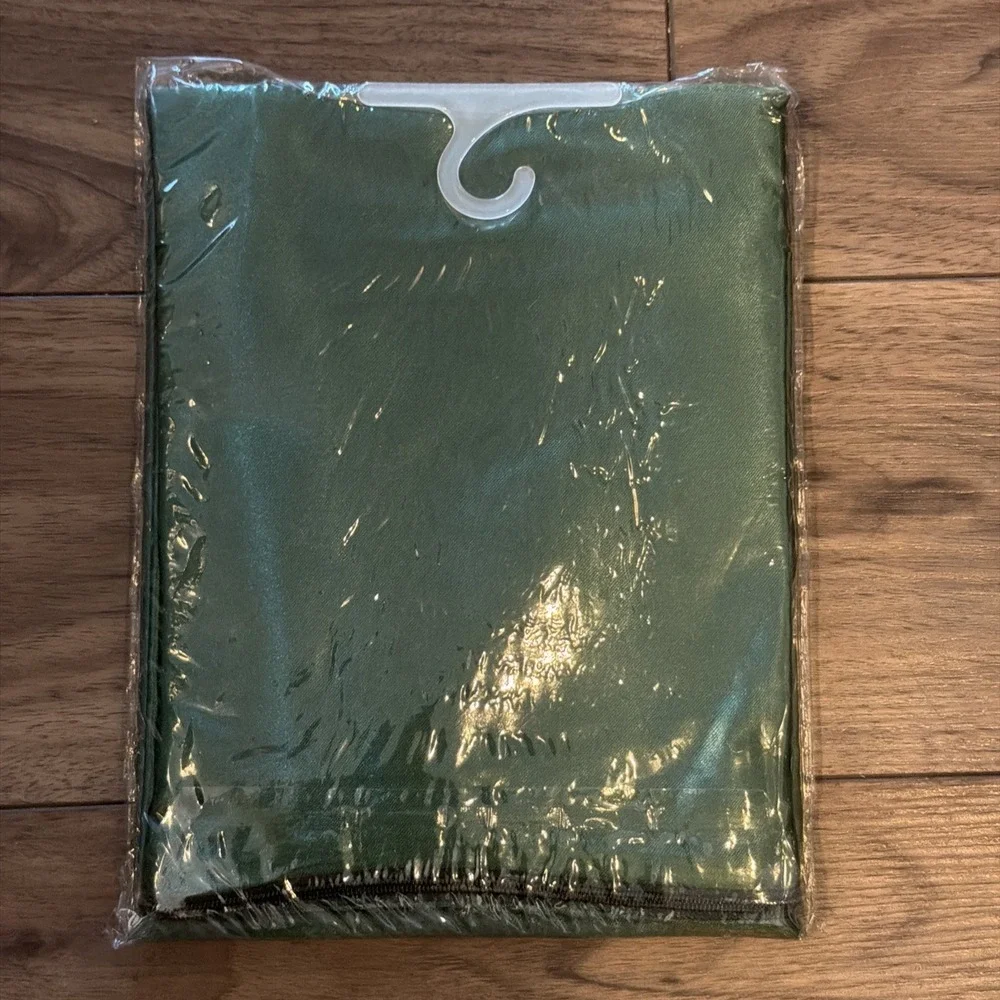 Better Homes And Gardens vintage satin